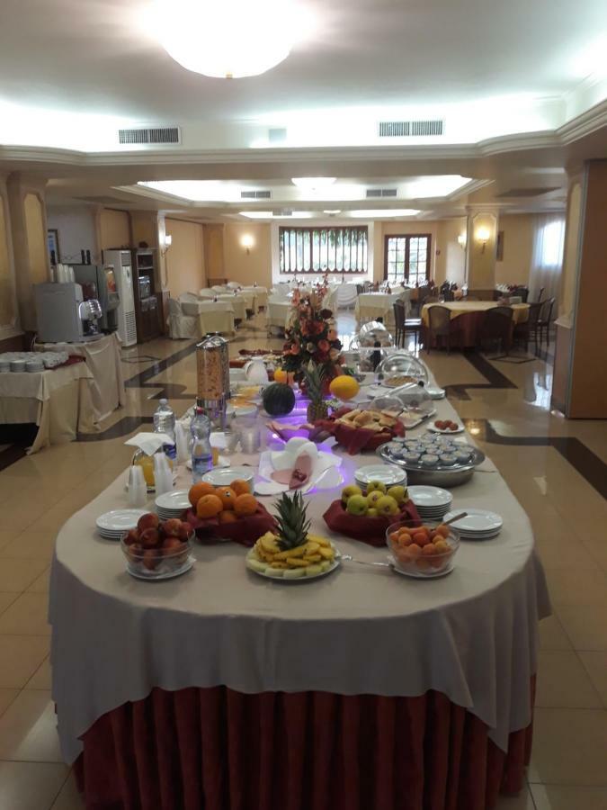 Hotel Akrabello Agrigento Luaran gambar